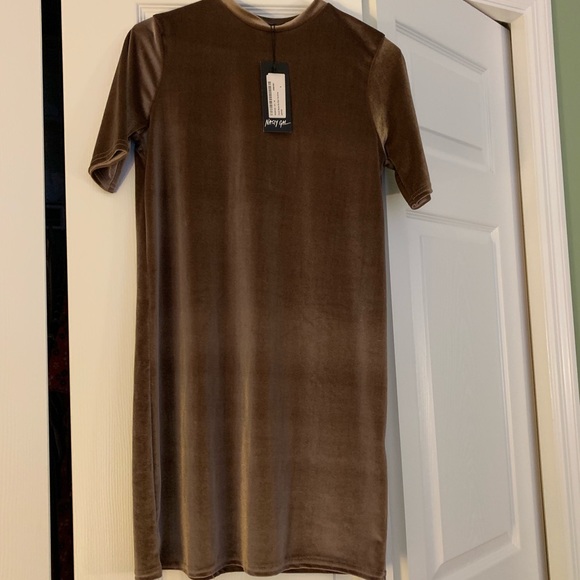 Champagne Velvet Short Sleeved Tee Dress NWT - Picture 3 of 5